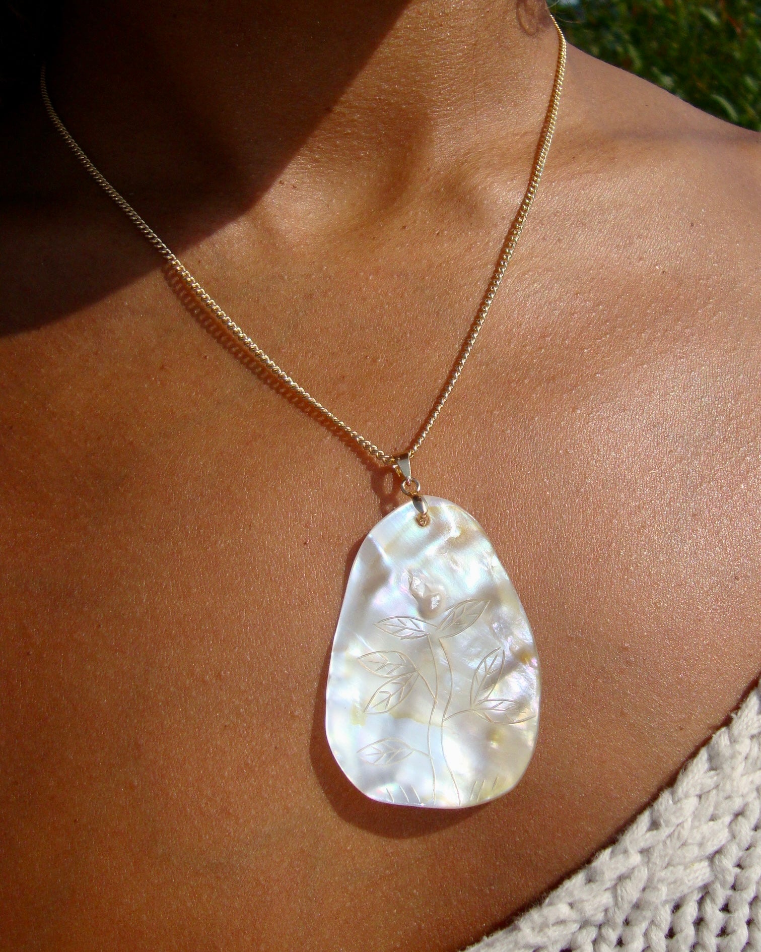 Sprout Seashell Necklace